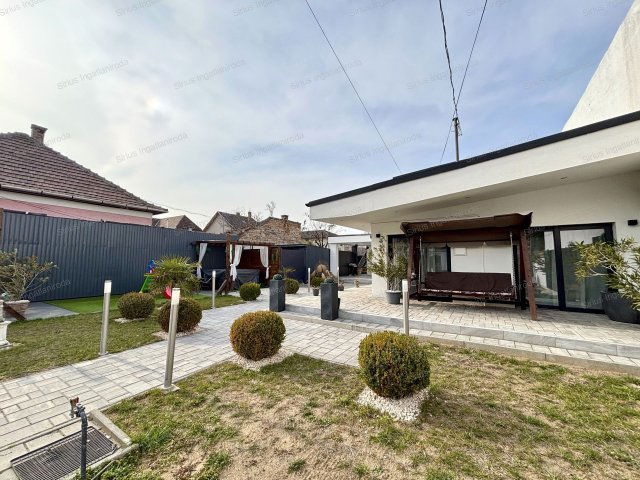 Eladó családi ház, Budapesten, XX. kerületben 145.9 M Ft