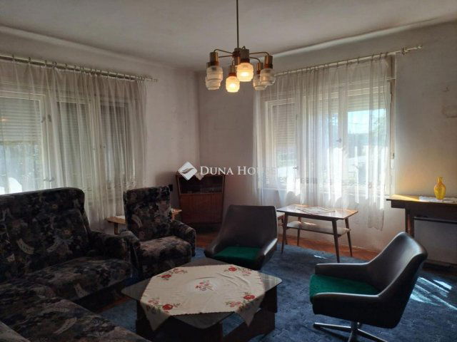 Eladó családi ház, Tompán 22 M Ft, 3 szobás