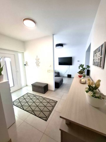 Eladó családi ház, Nyíregyházán 69.9 M Ft, 4 szobás