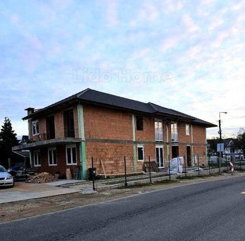 Eladó téglalakás, Győrött 83.7 M Ft, 4 szobás