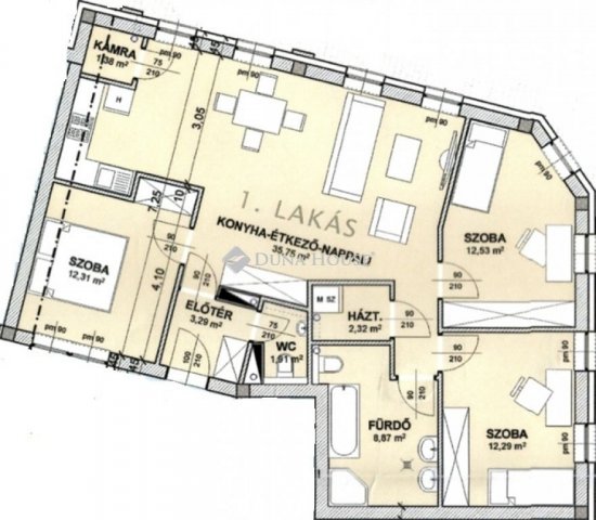 Eladó téglalakás, Kecskeméten 109 M Ft, 4 szobás