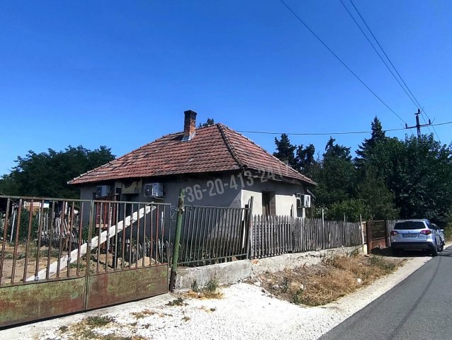 Eladó családi ház, Nyáregyházán 26.5 M Ft, 1+1 szobás