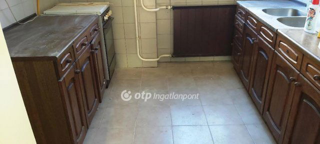 Eladó családi ház, Kecskeméten 99 M Ft, 5+1 szobás