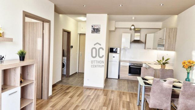 Eladó téglalakás, Budapesten, VIII. kerületben 107.9 M Ft