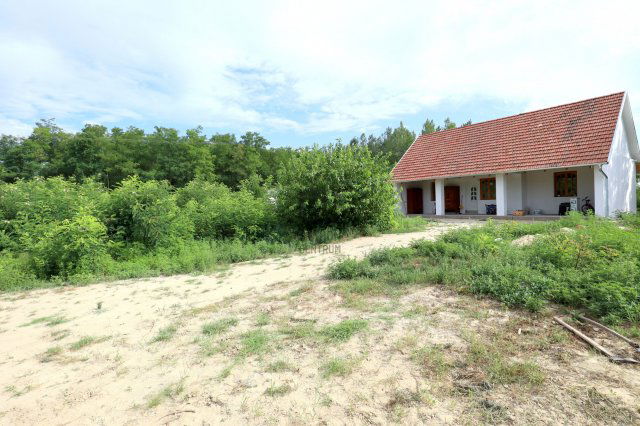 Eladó mezogazdasagi ingatlan, Kecskeméten 28 M Ft, 2 szobás