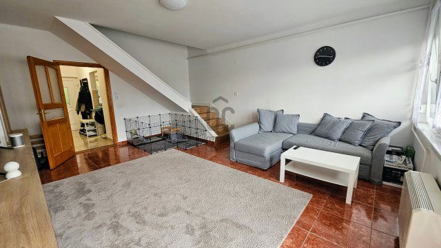 Eladó téglalakás, Szigetszentmiklóson 73.5 M Ft, 3 szobás