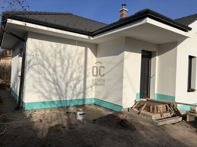 Eladó családi ház, Gödön 109.9 M Ft, 4 szobás