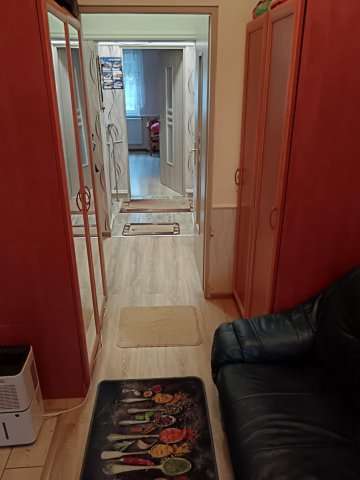 Eladó téglalakás, Oroszlányban 33.5 M Ft, 2 szobás