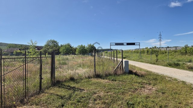 Eladó telek, Sopronban 8.5 M Ft / költözzbe.hu