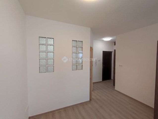 Kiadó téglalakás, albérlet, Budapesten, XVIII. kerületben