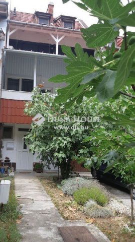 Eladó sorház, Harkányban 79.99 M Ft, 8 szobás