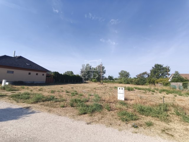Eladó telek, Vaskúton 10 M Ft / költözzbe.hu