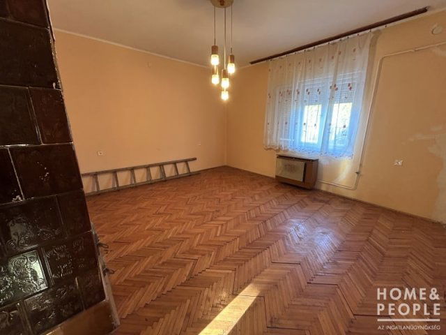 Eladó családi ház, Hódmezővásárhelyen 47.9 M Ft, 3 szobás