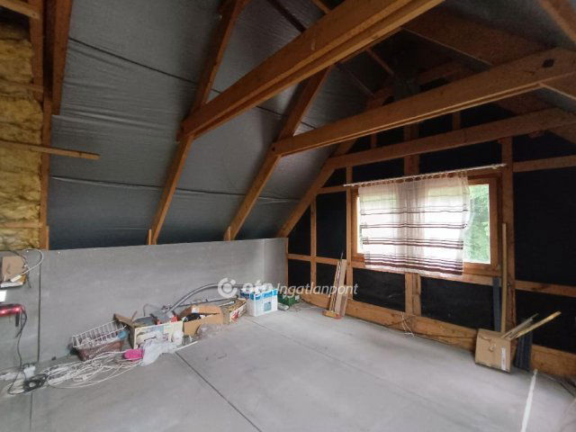 Eladó családi ház, Szigetszentmiklóson 89.4 M Ft, 5+1 szobás