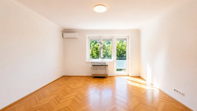 Eladó téglalakás, Budapesten, I. kerületben 79.5 M Ft, 1 szobás