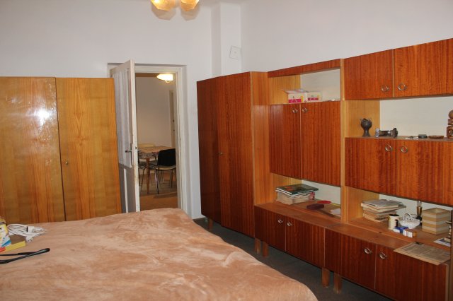 Eladó családi ház, Kónyon 39.9 M Ft, 2 szobás