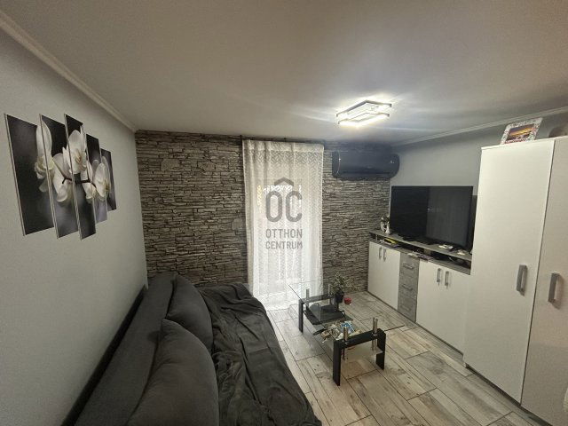 Eladó családi ház, Pilisen 22.9 M Ft, 1 szobás