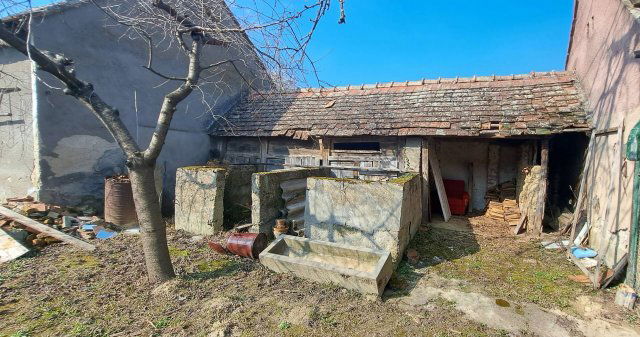 Eladó családi ház, Nagyradán 9.9 M Ft, 3 szobás