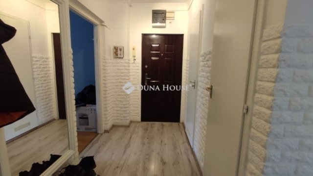 Eladó panellakás, Budapesten, XXI. kerületben 75 M Ft, 2+1 szobás