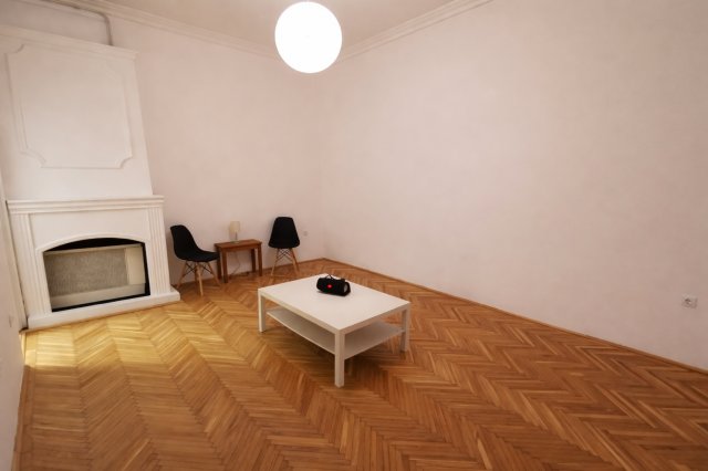 Kiadó téglalakás, albérlet, V. kerületben, Bihari János utcában