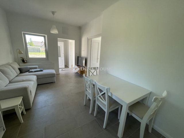 Kiadó családi ház, albérlet, Kecskeméten 440 E Ft / hó