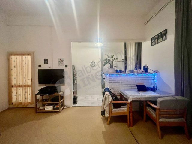 Eladó téglalakás, VIII. kerületben, Diószegi Sámuel utcában