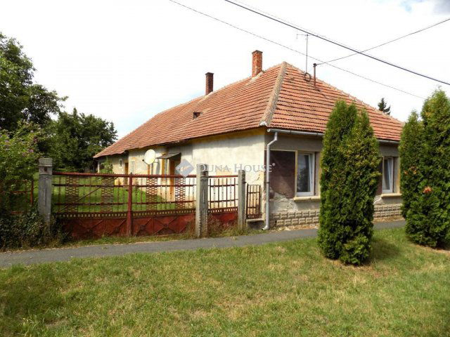 Eladó családi ház, Zsédenyen 27.9 M Ft, 3 szobás