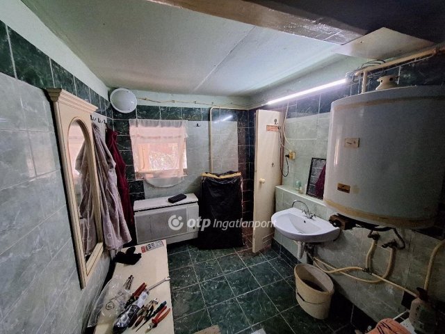 Eladó családi ház, Tiszaörsön 9.99 M Ft, 2+1 szobás