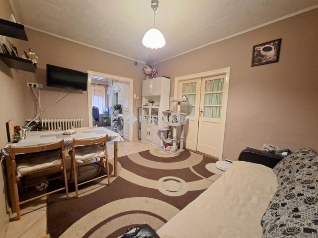 Eladó családi ház, Sülysápon 52.5 M Ft, 3 szobás