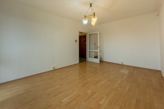 Eladó panellakás, Budapesten, XXI. kerületben, Zöldfa utcában