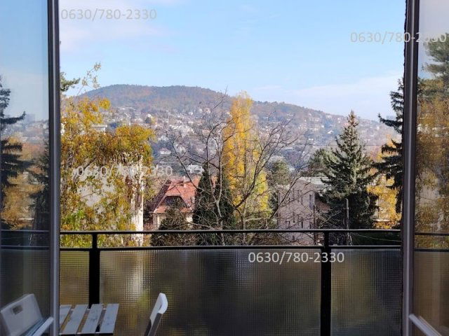 Eladó téglalakás, Budapesten, II. kerületben, Tárogató úton