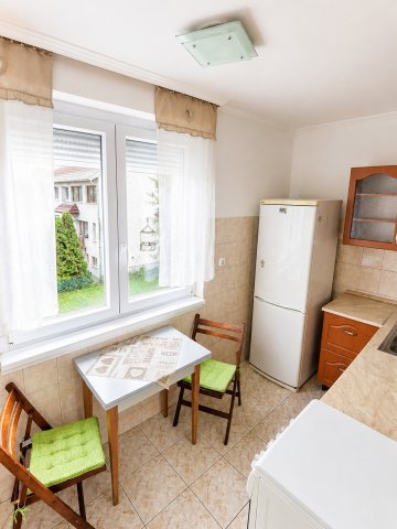 Kiadó panellakás, albérlet, Győrött 150 E Ft / hó, 1 szobás