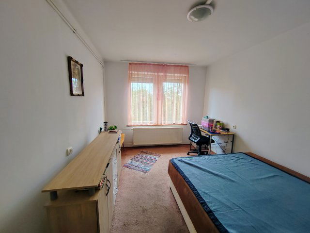 Eladó panellakás, Hajmáskéren 25.9 M Ft, 3 szobás