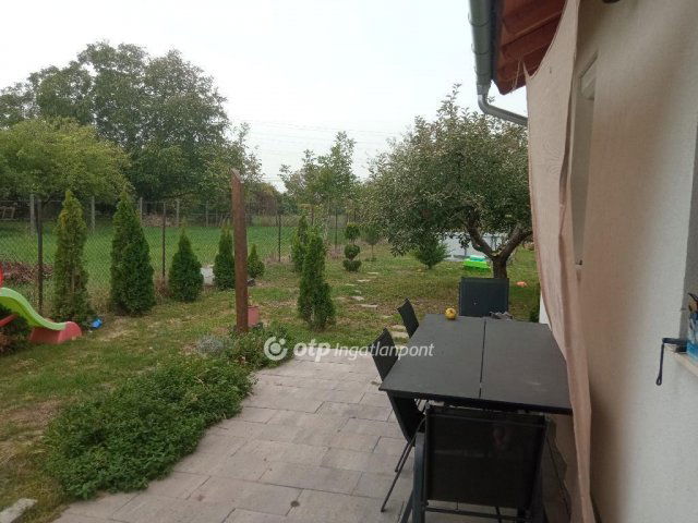Eladó ikerház, Érden 113 M Ft, 5 szobás / költözzbe.hu