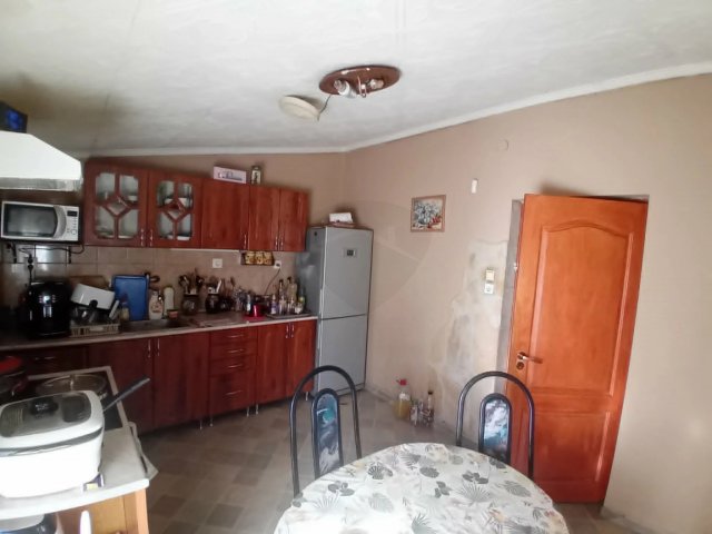 Eladó családi ház, Dormándon 24.5 M Ft, 2 szobás