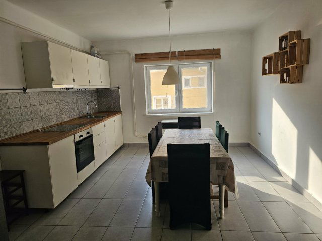 Eladó téglalakás, Pécsett 67.9 M Ft, 2 szobás