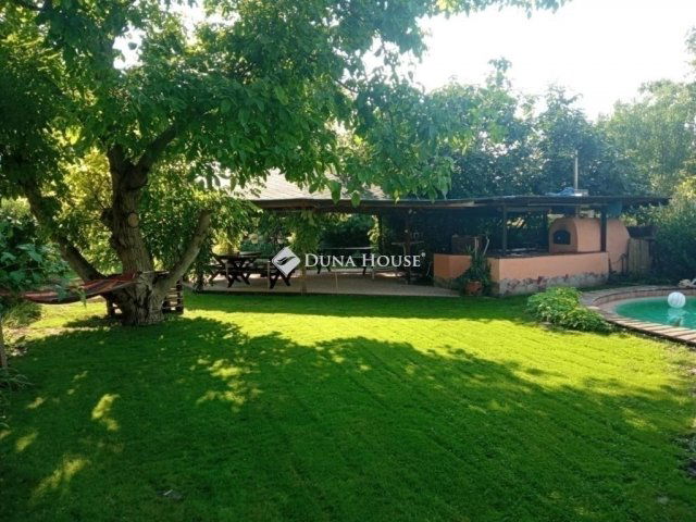 Eladó családi ház, Monoron 139 M Ft, 5 szobás