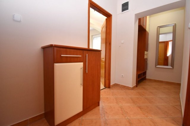 Kiadó téglalakás, albérlet, Debrecenben 360 E Ft / hó, 3 szobás