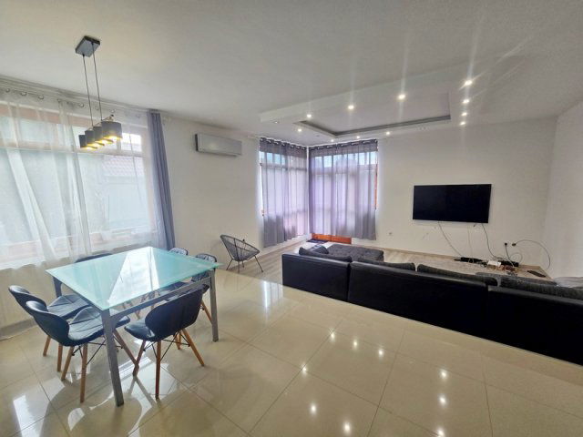 Eladó családi ház, Debrecenben 119.9 M Ft, 4 szobás