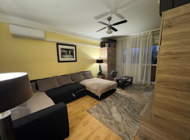 Eladó panellakás, Miskolcon 32.9 M Ft, 2 szobás