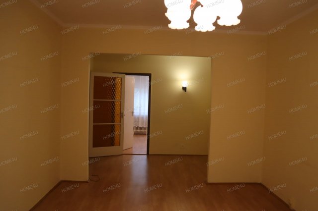 Eladó panellakás, Győrött 46.5 M Ft / költözzbe.hu