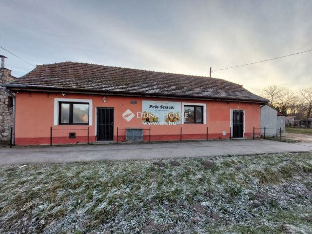 Kiadó üzlethelyiség, Nádasdladányban 190 E Ft / hó