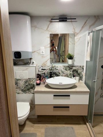 Eladó téglalakás, Budapesten, VI. kerületben 65 M Ft, 3 szobás