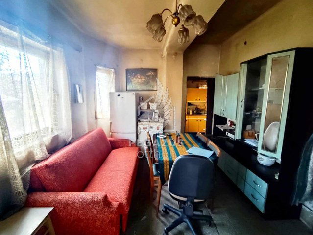 Eladó ikerház, Farkaslyukon 8.5 M Ft, 3 szobás