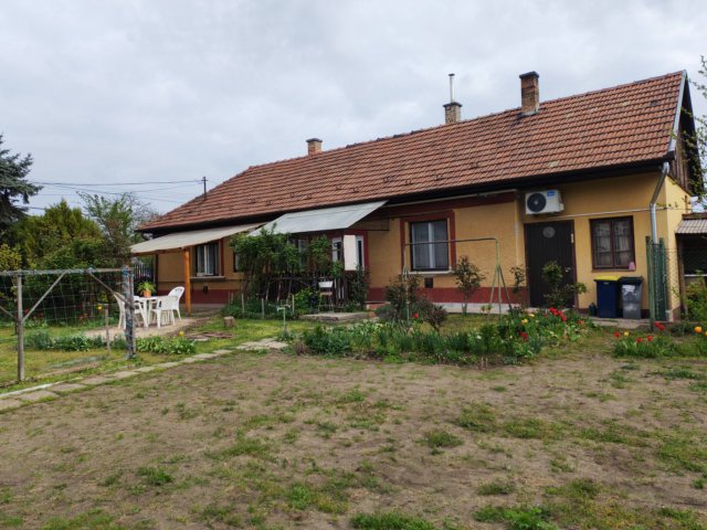 Eladó családi ház, Albertirsán 49.5 M Ft, 2 szobás