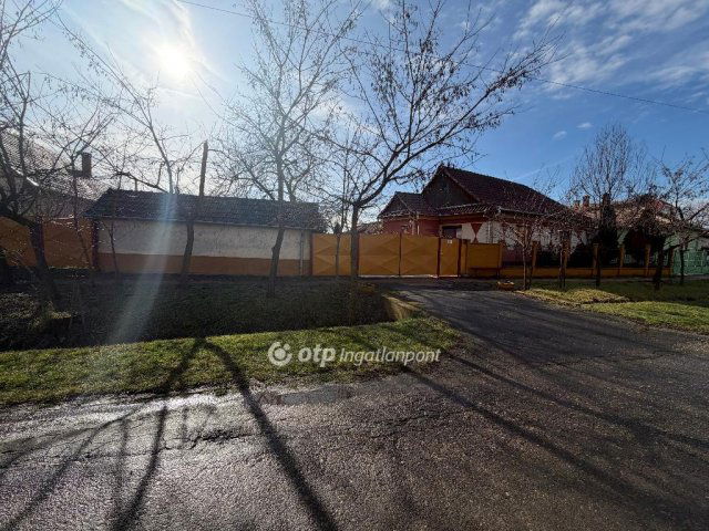 Eladó családi ház, Berettyóújfaluban 49.9 M Ft, 3 szobás