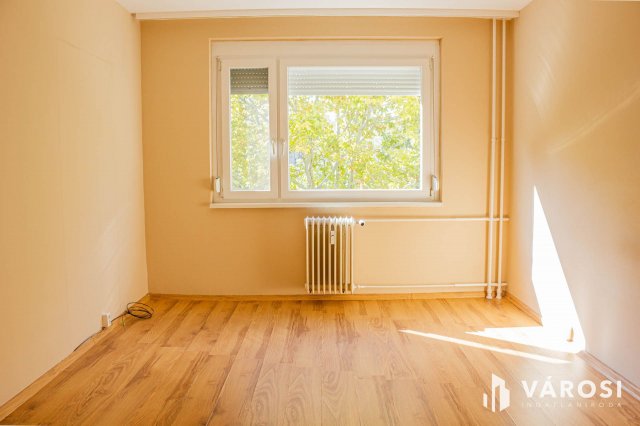 Kiadó panellakás, albérlet, Szegeden 130 E Ft / hó, 1+1 szobás