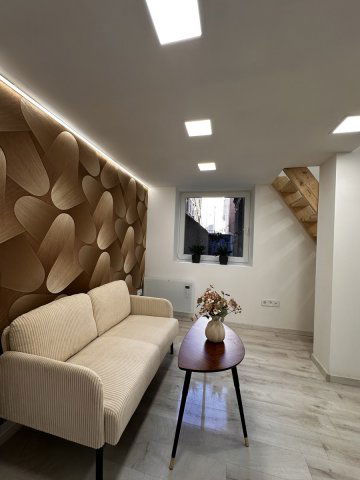 Eladó téglalakás, Budapesten, VII. kerületben, Nefelejcs utcában