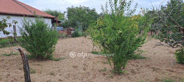 Eladó telek, Tégláson 13.15 M Ft / költözzbe.hu