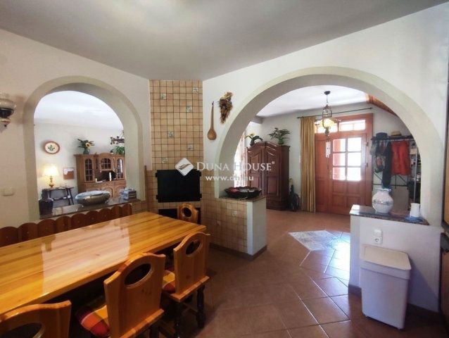 Eladó családi ház, Fülöpházán 229 M Ft, 7 szobás